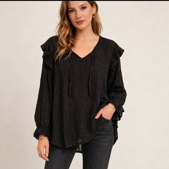 Black Textured Top - Picture 2 of 11